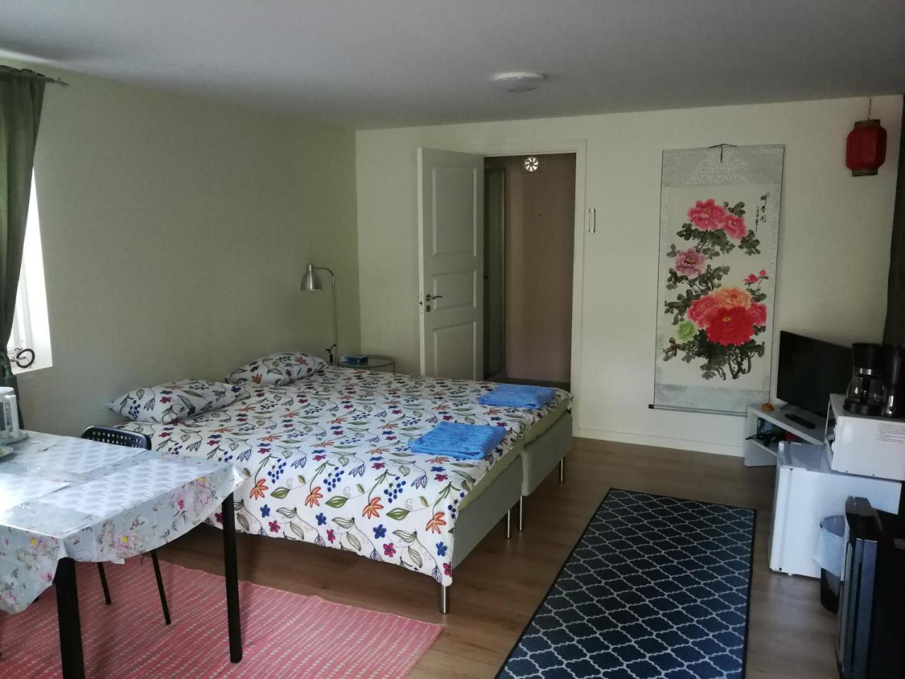 Lin'S B&B Alvsered Экстерьер фото